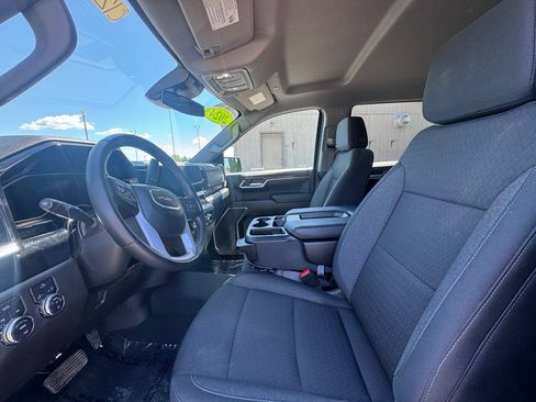 Used 2024 GMC Sierra 1500 Elevation w/ LPO, Elevation Black Package AWD/4WD image 23