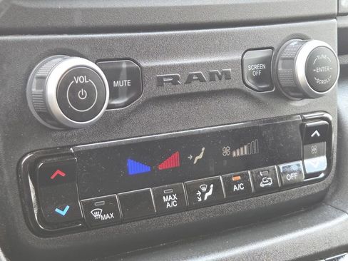 Used 2023 RAM ProMaster 2500 FWD image 27
