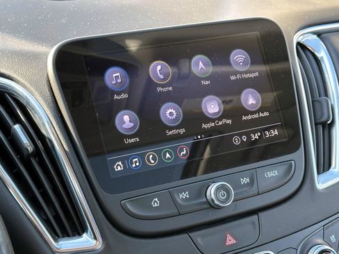 Used 2022 Chevrolet Malibu Premier image 28