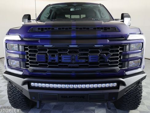 Used 2026 Ford F250 Lariat w/ Black Appearance Package AWD/4WD image 2