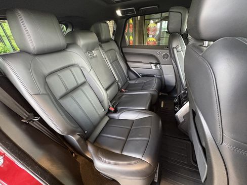 Used 2020 Land Rover Range Rover Sport HSE AWD/4WD image 32