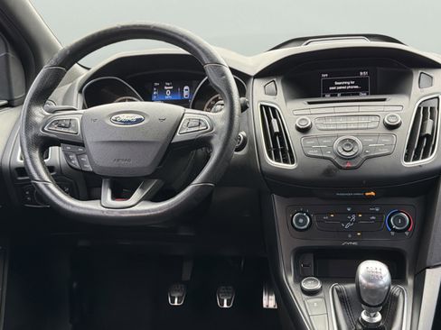 Used 2016 Ford Focus ST FWD image 20