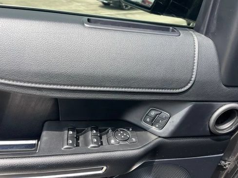 Used 2021 Ford Expedition Max XLT RWD image 15