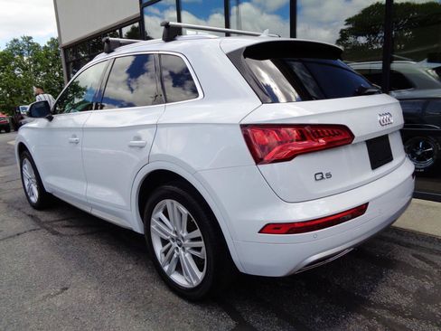 Used 2019 Audi Q5 2.0T Premium Plus w/ Premium Plus Package AWD/4WD image 7