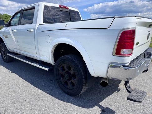 Used 2016 RAM 2500 Laramie w/ Convenience Group AWD/4WD image 13