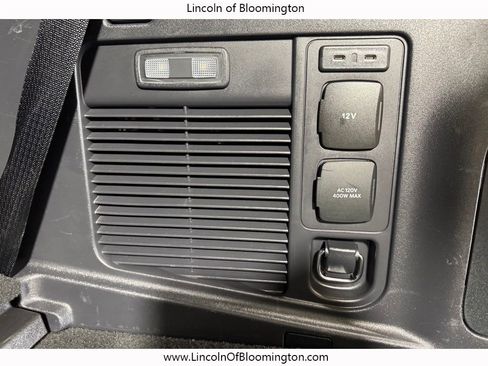 Used 2025 Ford Expedition Tremor AWD/4WD image 20
