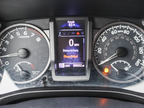 Used 2019 Toyota Tacoma TRD Pro image 24