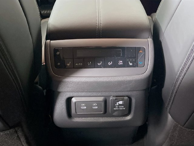 New 2026 Nissan Pathfinder Platinum w/ Cargo Package FWD image 15