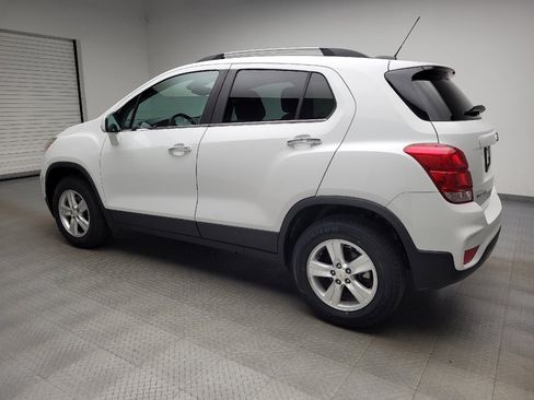 Used 2018 Chevrolet Trax LT w/ LT Convenience Package AWD/4WD image 3