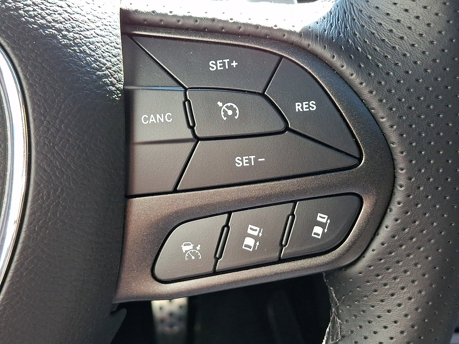 Used 2023 Dodge Challenger R/T Scat Pack RWD image 23