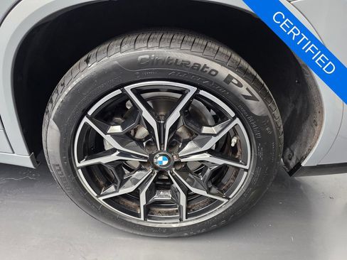 Used 2025 BMW X4 xDrive30i w/ M Sport Package AWD/4WD image 18
