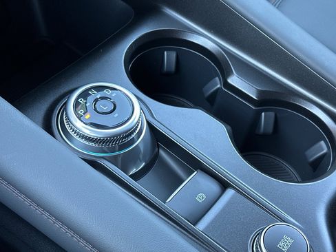 New 2026 Ford Explorer Active w/ Active Comfort Package image 22