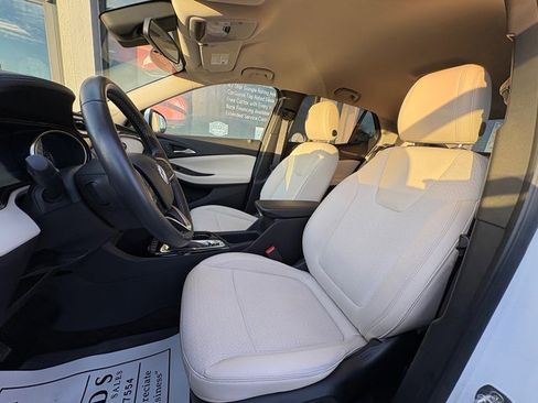 Used 2023 Buick Encore GX Select image 13