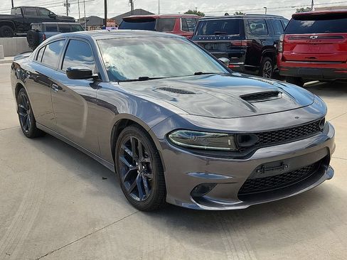 Used 2022 Dodge Charger R/T w/ Blacktop Package RWD image 4