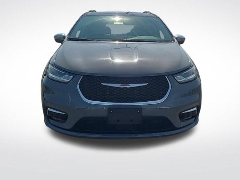 Used 2022 Chrysler Pacifica Limited FWD image 8