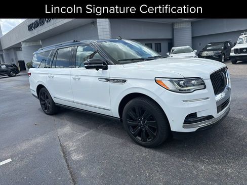 Used 2022 Lincoln Navigator L Black Label AWD/4WD image 1