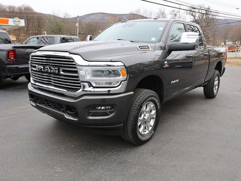 Used 2024 RAM 2500 Laramie w/ Safety Group image 3