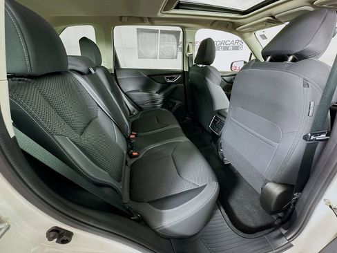 Used 2022 Subaru Forester Premium image 27