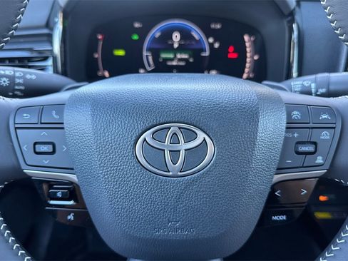 New 2026 Toyota Camry SE image 25