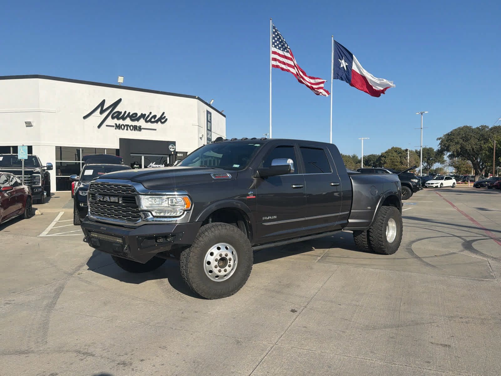 Used 2019 RAM 3500 Limited AWD/4WD image 1