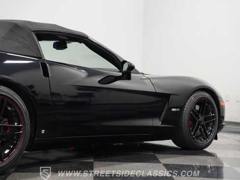 Used 2008 Chevrolet Corvette Convertible w/ Preferred Equipment Group image 27