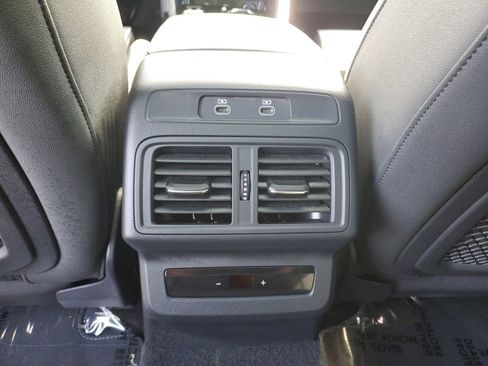 Used 2025 Audi Q5 Premium Plus w/ Premium Plus image 13