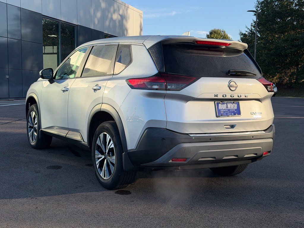 Used 2023 Nissan Rogue SV AWD/4WD image 4