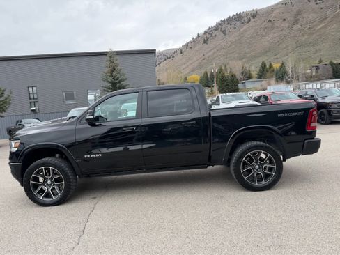 Used 2022 RAM 1500 Laramie AWD/4WD image 17