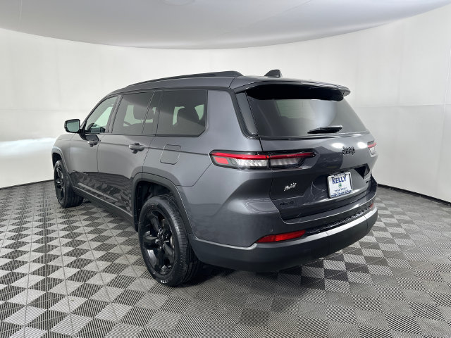 Certified 2024 Jeep Grand Cherokee L Limited w/ Black Appearance Package AWD/4WD image 2