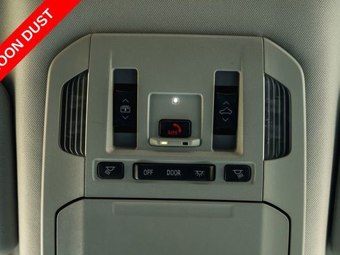 Used 2024 Toyota Highlander Platinum FWD image 20