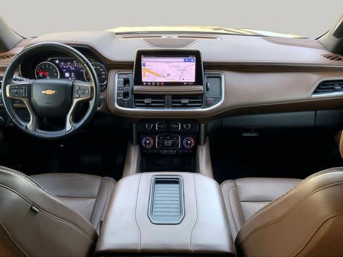 Used 2021 Chevrolet Tahoe High Country RWD image 15