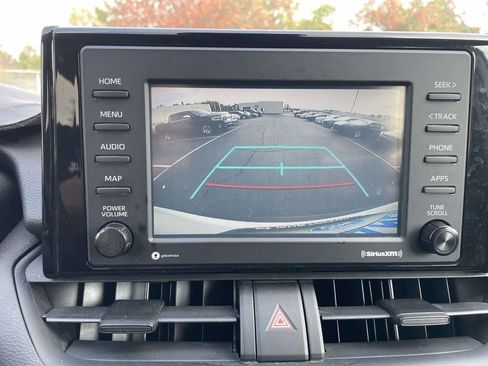 Used 2020 Toyota RAV4 XLE image 39