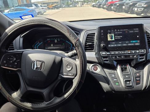 Used 2024 Honda Odyssey EX-L image 10