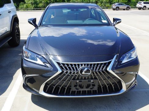 Used 2024 Lexus ES 350 w/ Premium Package FWD image 2