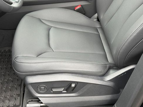 New 2026 Audi Q8 Premium Plus image 19