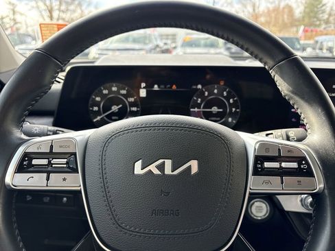 Used 2024 Kia Telluride SX image 14