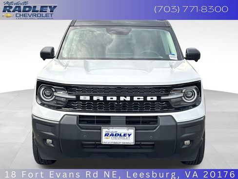 Used 2025 Ford Bronco Sport Outer Banks w/ Outer Banks Tech Package+ AWD/4WD image 9