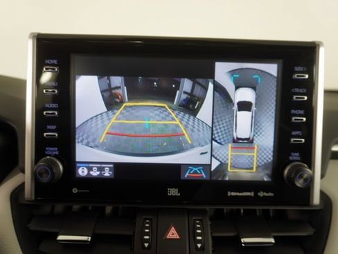 Used 2022 Toyota RAV4 Limited image 28