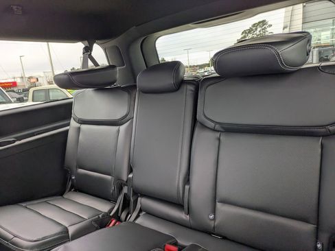 New 2026 Ford Expedition Max Platinum image 15