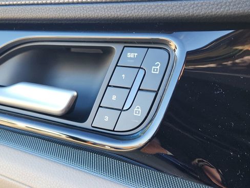 New 2026 Porsche Panamera 4 image 20