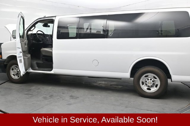 Used 2024 Chevrolet Express 3500 LS RWD image 42