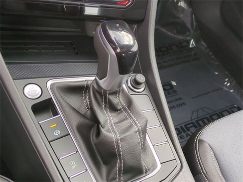 New 2026 Volkswagen Jetta SE image 12