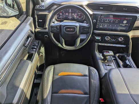Used 2024 GMC Sierra 1500 AT4 w/ AT4 Premium Package image 18