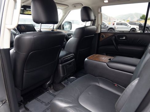 Used 2023 Nissan Armada SL w/ Captain's Chairs Package AWD/4WD image 14