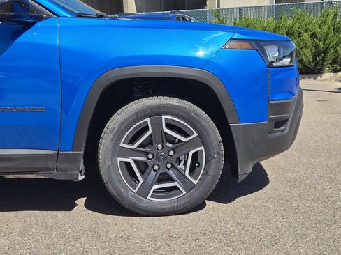 New 2026 Jeep Cherokee Limited AWD/4WD image 9
