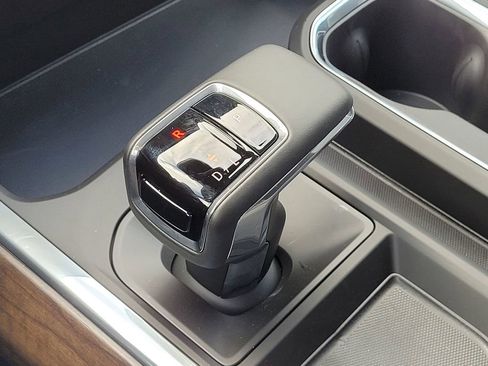 New 2026 Chevrolet Silverado 1500 High Country w/ Midnight Edition image 26