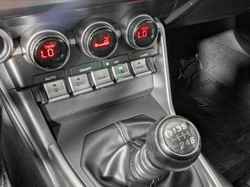 Used 2023 Toyota GR86 Premium RWD image 27
