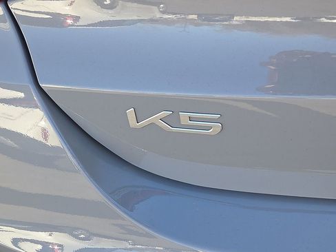 Used 2023 Kia K5 GT-Line image 31