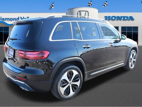 Used 2024 Mercedes-Benz GLB 250 image 6