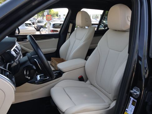 Used 2019 BMW X3 xDrive30i w/ Driving Assistance Package AWD/4WD image 33